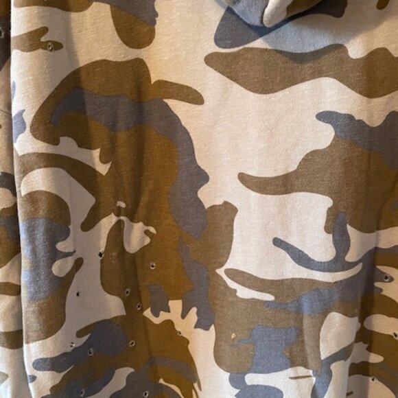 MAZIK Camouflage  Hoodie Sz L-  NWOT - Picture 8 of 8